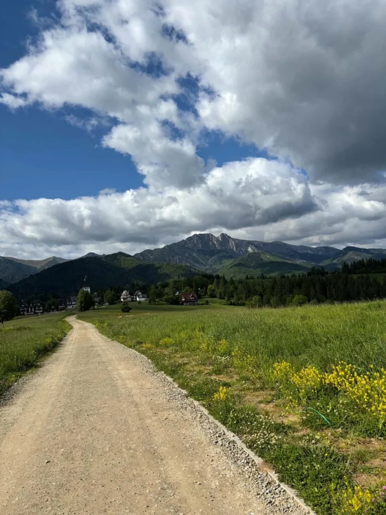 Komunikat o zawodach rowerowych MTB