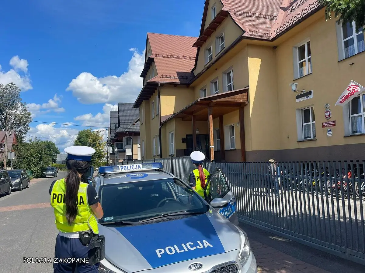 Trwa akcja 'Bezpieczna droga do szkoły' w powiecie tatrzańskim