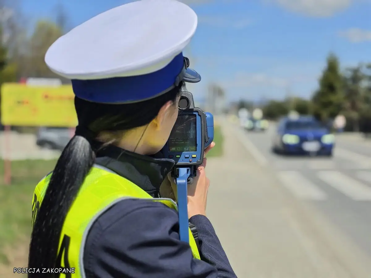 Policja zatrzymała mężczyznę z blisko 2 promilami alkoholu na motocyklu