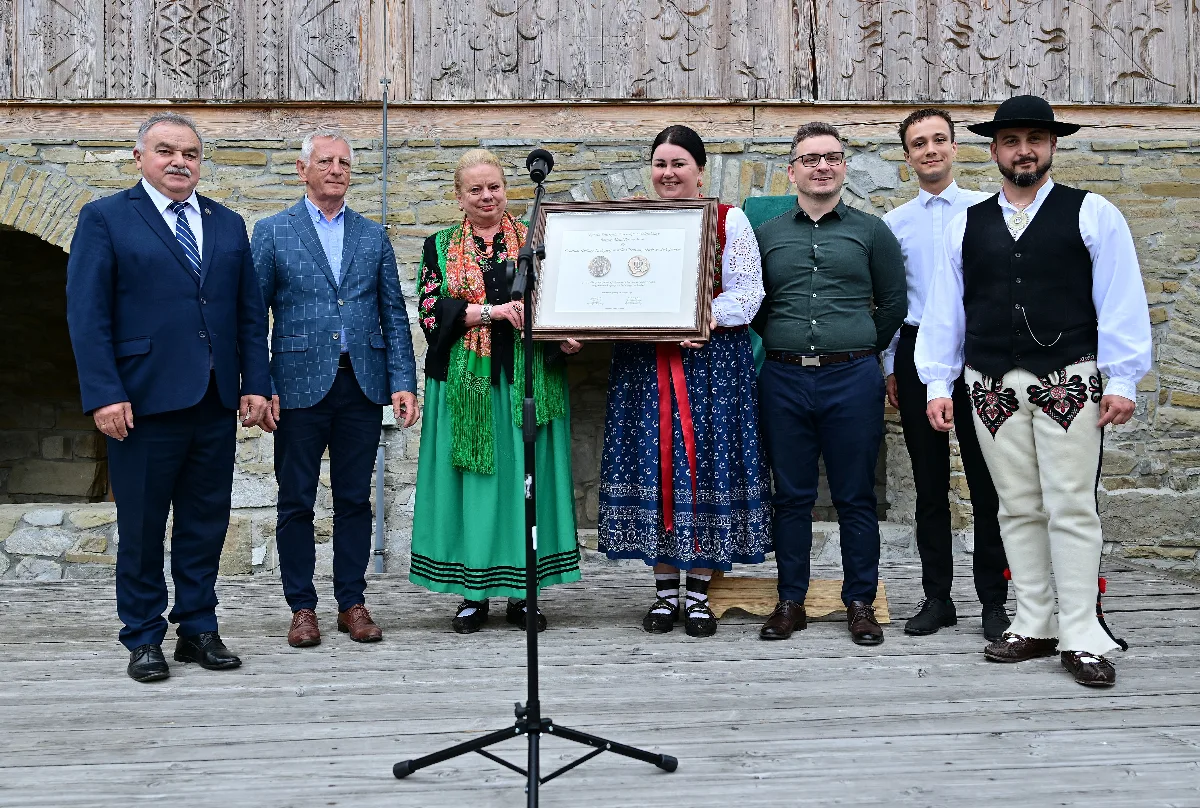 Centrum Kultury Rodzimej w Willi Czerwony Dwór nagrodzone Brązowym Medalem „Polonia Minor”