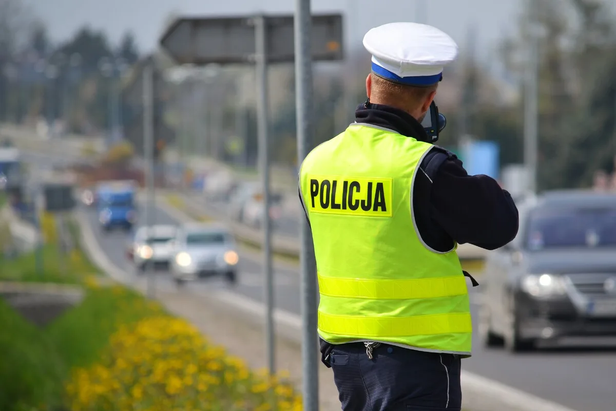 32-latek stracił prawo jazdy za nadmierną prędkość